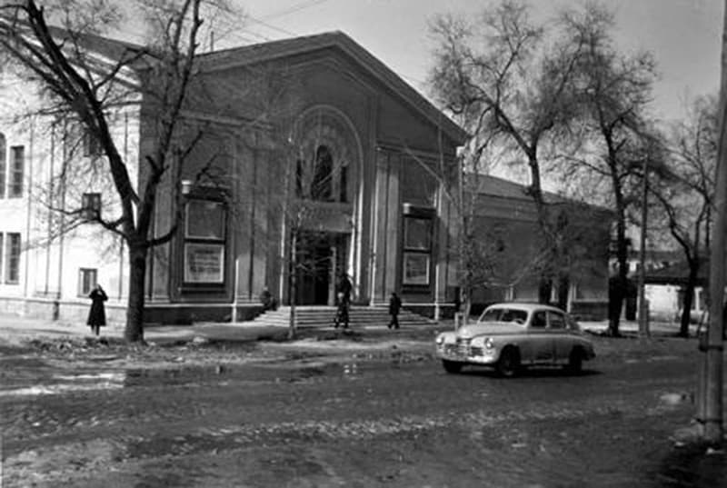 1959. Кинотеатр Казахстан, проспект Сейфуллина 1959. Кинотеатр Казахстан, проспект Сейфуллина алма-ата, алматы, ссср