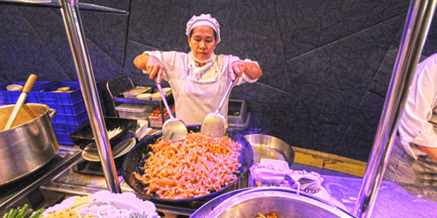 baiyoke sky food