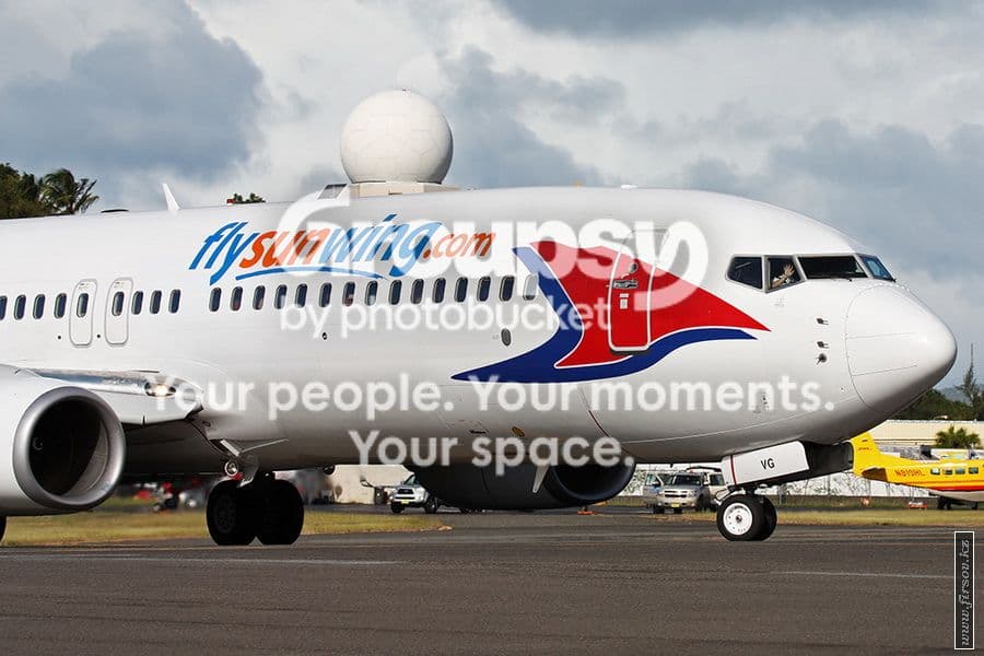 photo B-737_C-GTVG_Flysunwing_6_SXM_for_zps27587e57.jpg