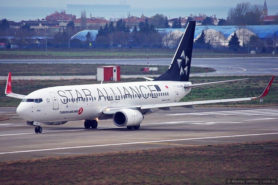 Споттинг в аэропорту Стамбула - Spotting at Istanbul airport (IST)