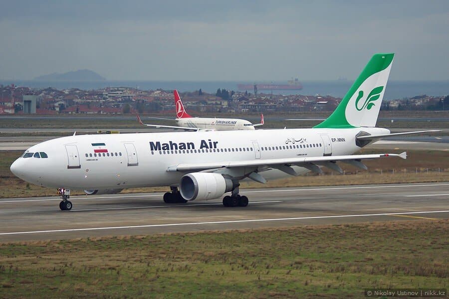Споттинг в аэропорту Стамбула - Spotting at Istanbul airport (IST)