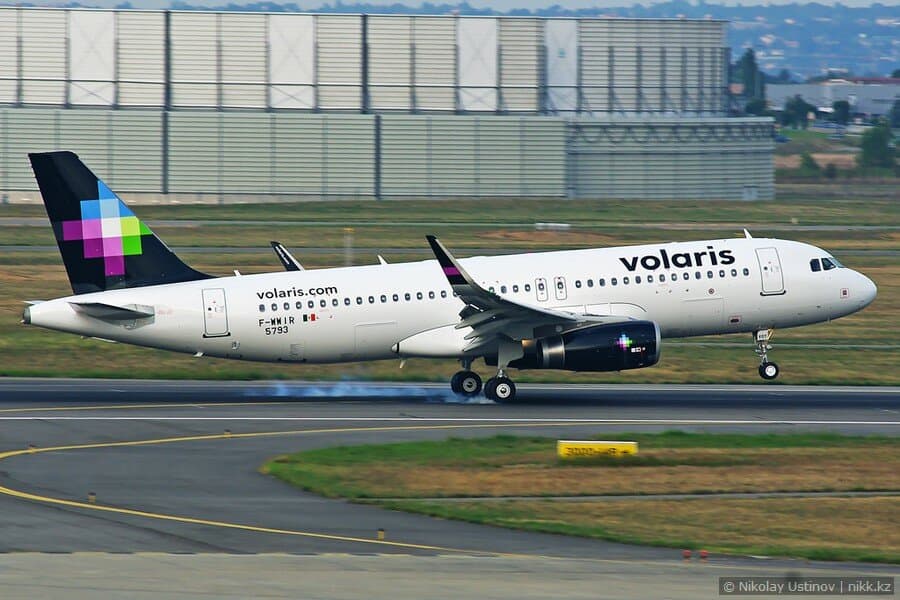 Volaris. Мексика. Airbus A320. Тулуза