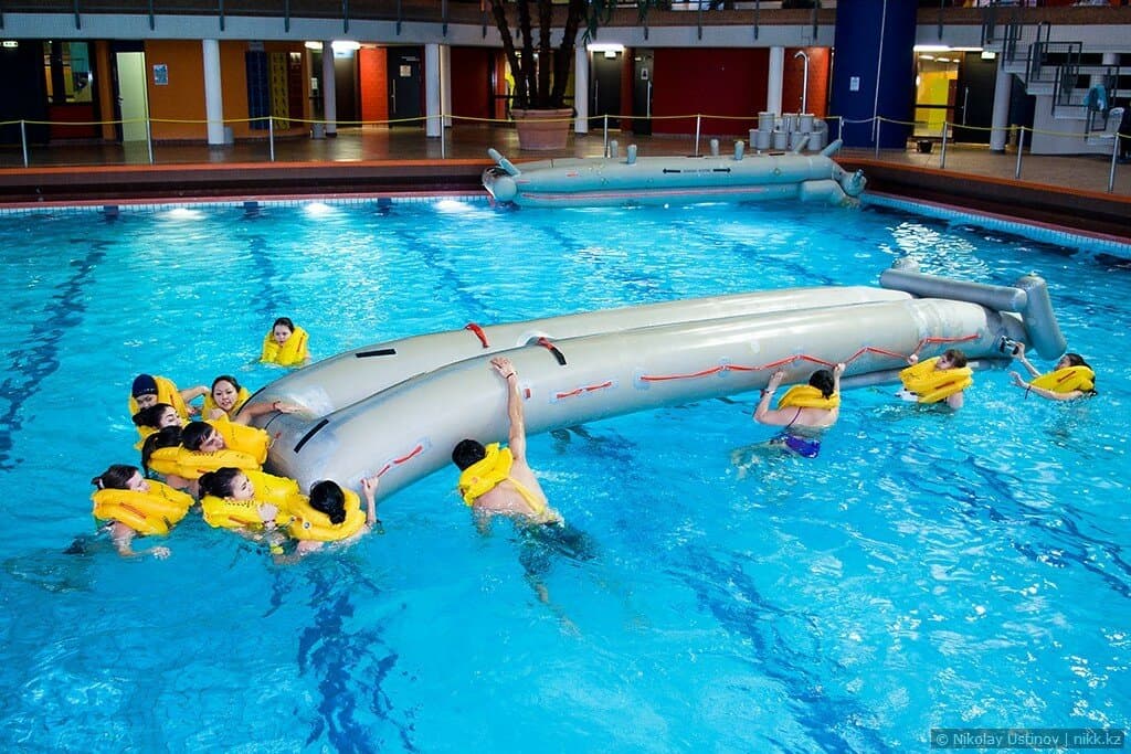 тренинг для бортпроводников - cabin crew training