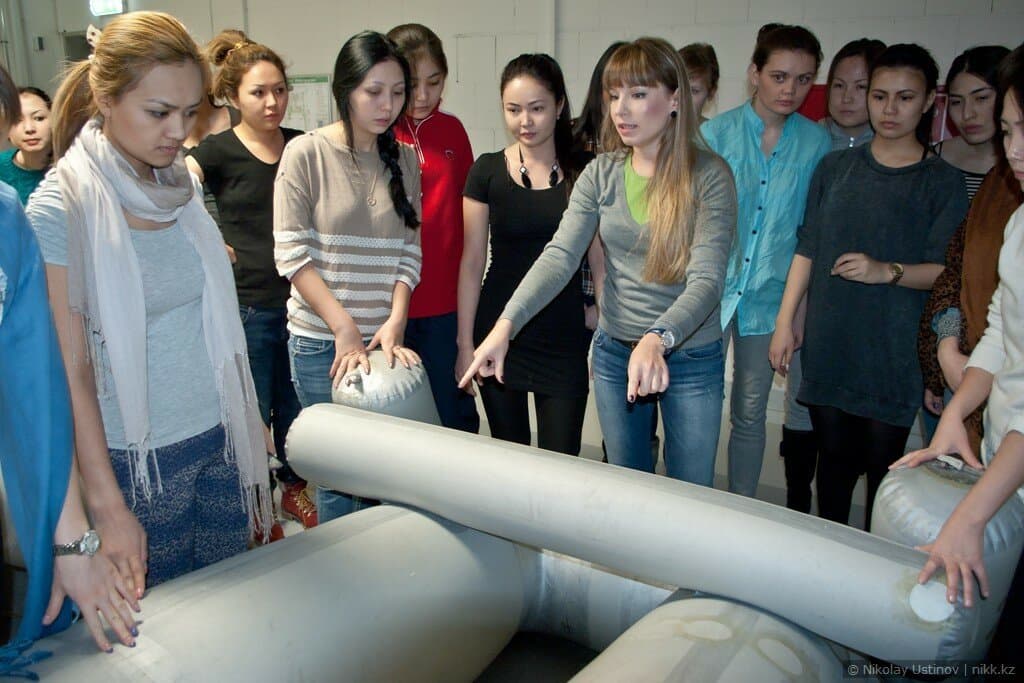 тренинг для бортпроводников - cabin crew training