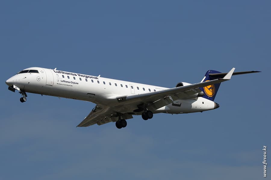 CRJ-701_D-ACPR_Lufthansa_Regional_zpsc5222684.JPG CRJ-701_D-ACPR_Lufthansa_Regional_zpsc5222684.JPG
