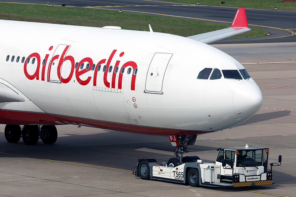 A-330_D-ALPJ_AirBerlin_2_TXL.JPG A-330_D-ALPJ_AirBerlin_2_TXL.JPG