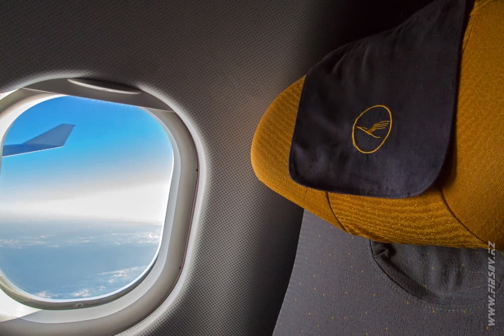 A-330_D-AIKM_Lufthansa_3_inflight.JPG A-330_D-AIKM_Lufthansa_3_inflight.JPG