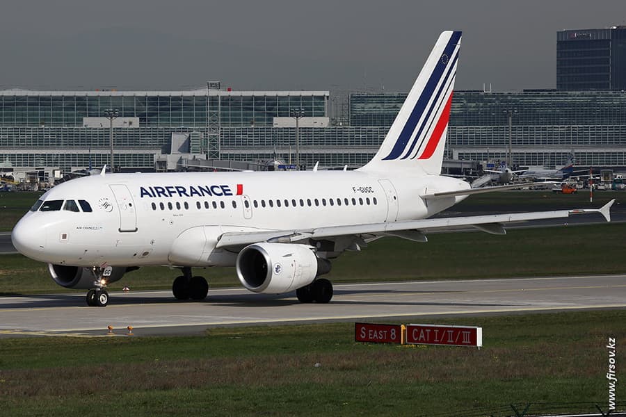 A-318_F-GUGC_Air_France_zps0b69a13b.JPG A-318_F-GUGC_Air_France_zps0b69a13b.JPG