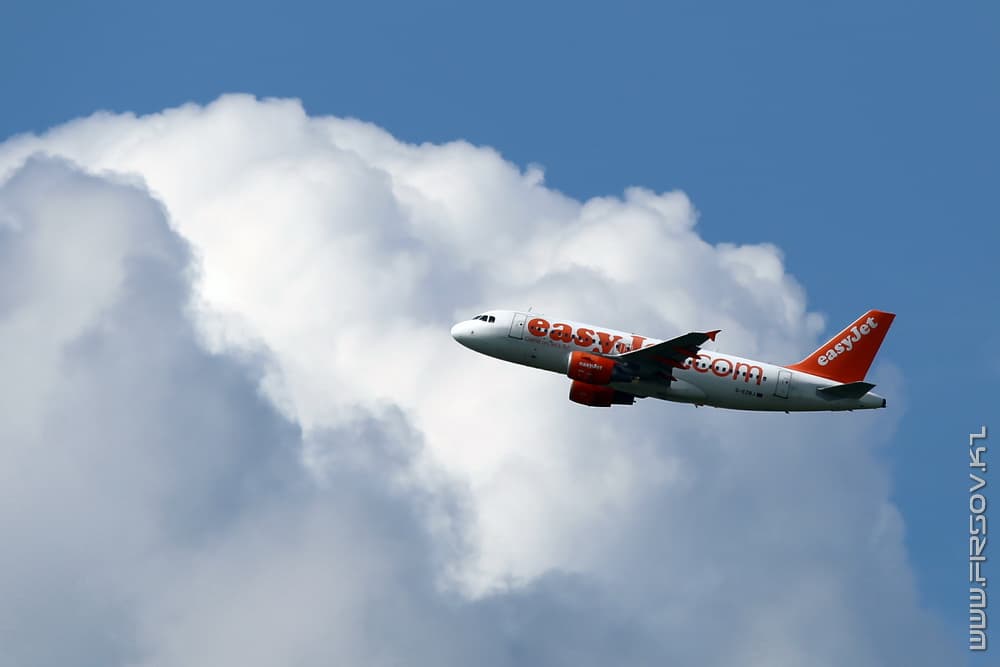 A-319_G-EZBJ_easyJet_1_SXF_resize.jpg A-319_G-EZBJ_easyJet_1_SXF_resize.jpg