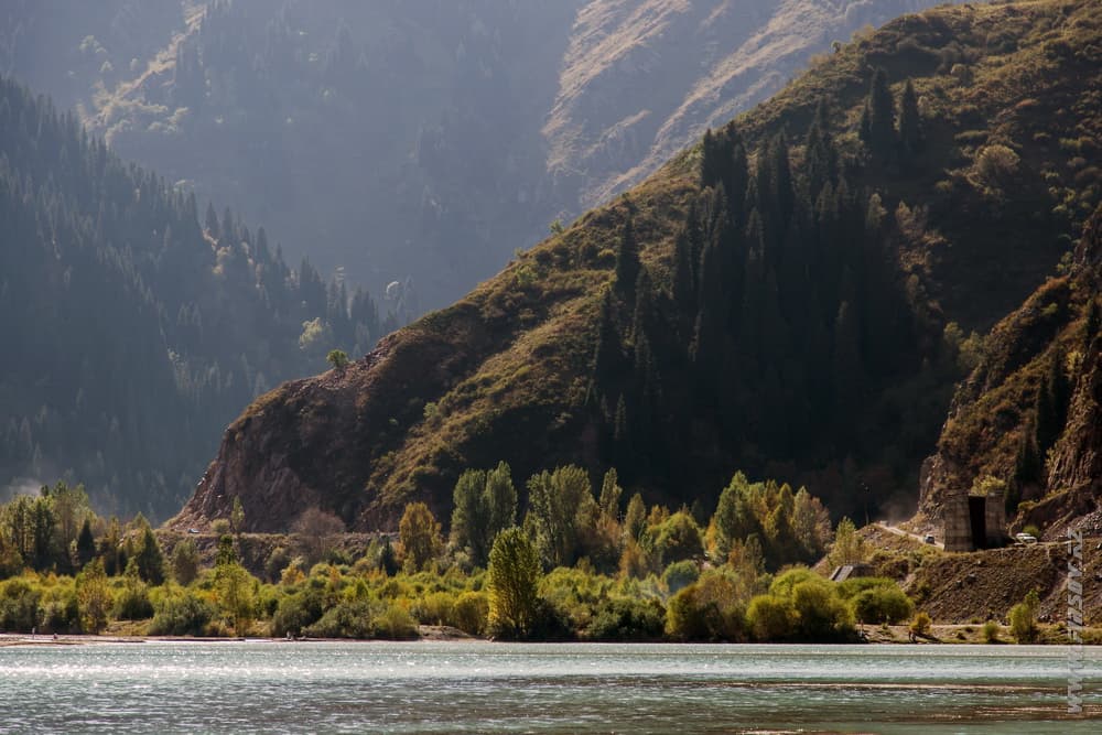 Issyk_Lake 18.JPG Issyk_Lake 18.JPG