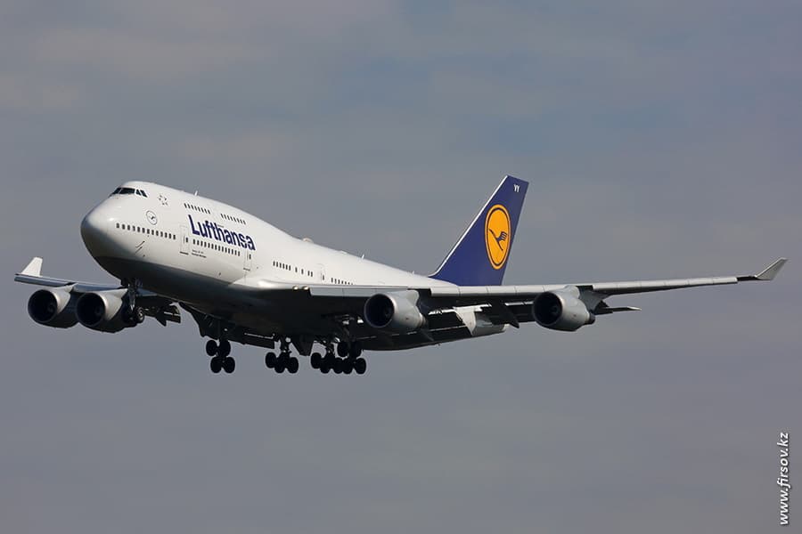 B-747_D-ABVY_Lufthansa_zps34920e42.JPG B-747_D-ABVY_Lufthansa_zps34920e42.JPG