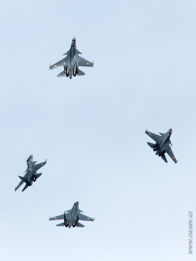 Su-30SM_group_7_TDK.JPG Su-30SM_group_7_TDK.JPG