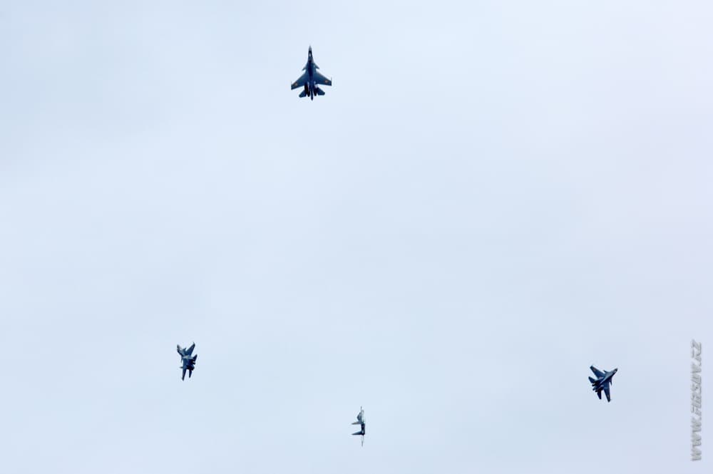 Su-30SM_group_9_TDK.JPG Su-30SM_group_9_TDK.JPG