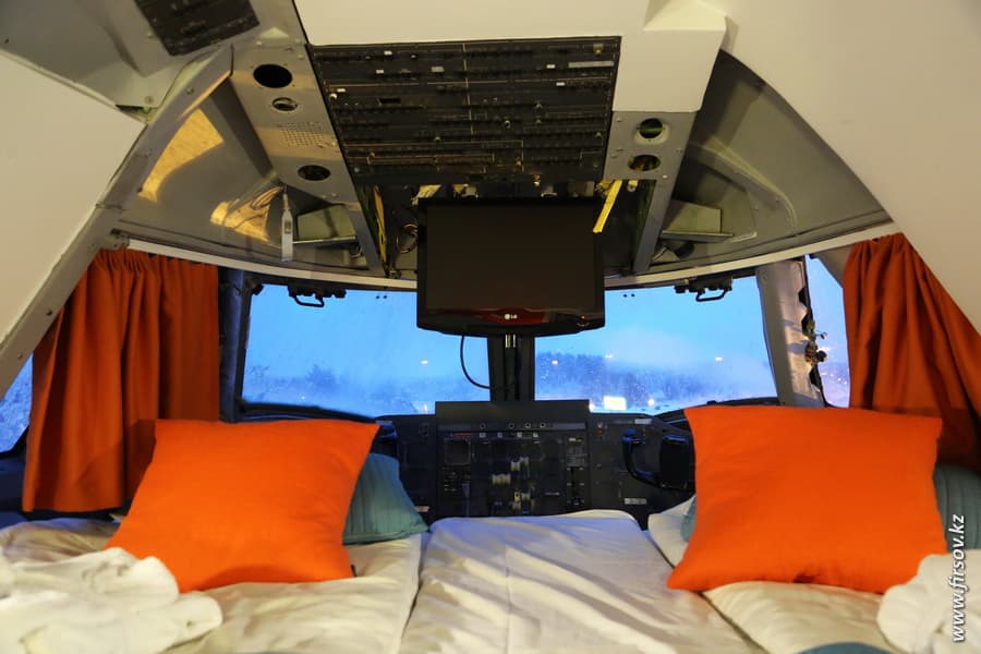 Jumbo_Hostel20.JPG Jumbo_Hostel20.JPG