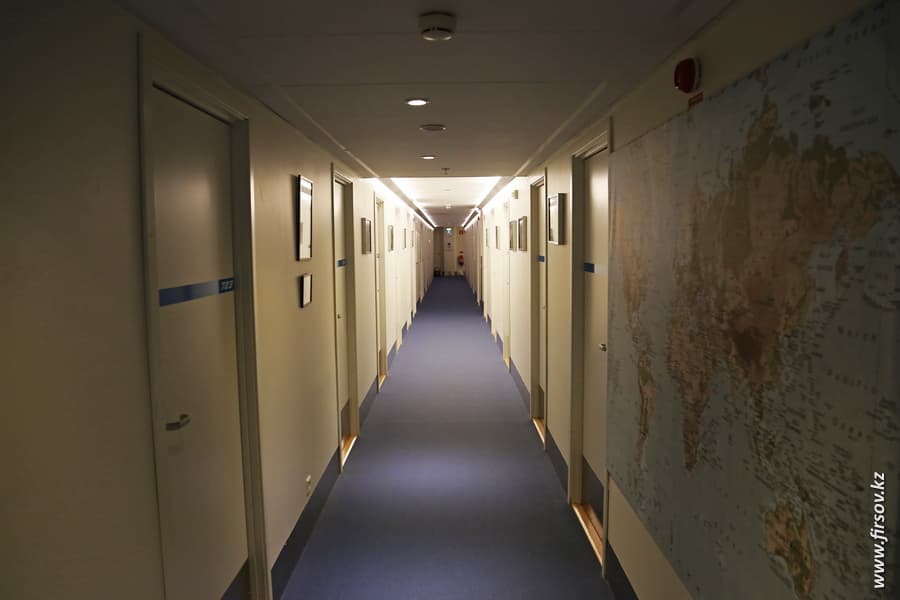 Jumbo_Hostel30.JPG Jumbo_Hostel30.JPG