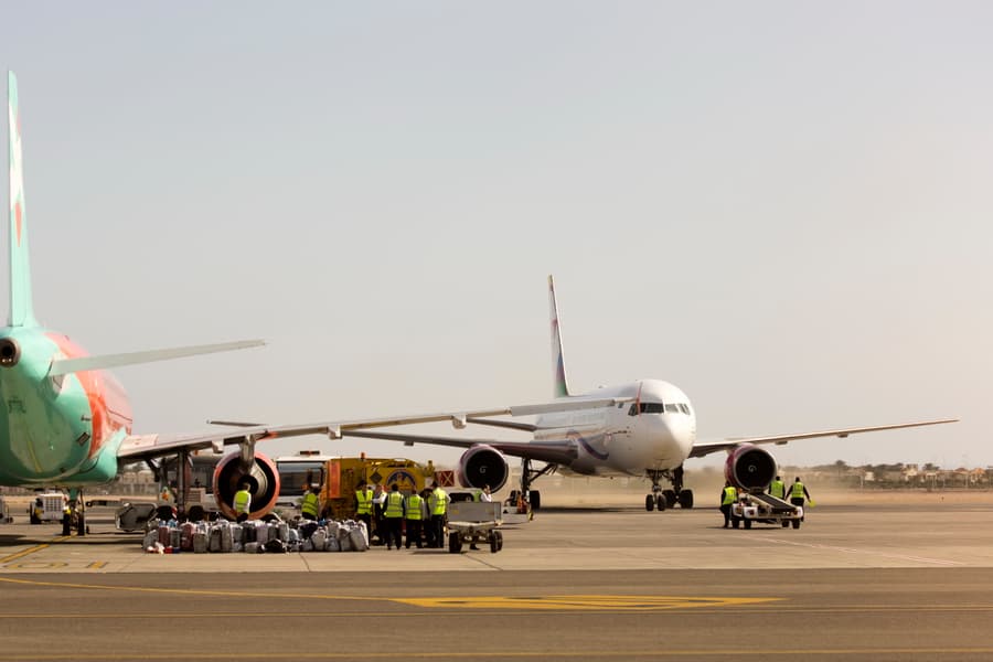 B-767_UP-B6703_Sunday_Airlines_33_SHH_.JPG B-767_UP-B6703_Sunday_Airlines_33_SHH_.JPG