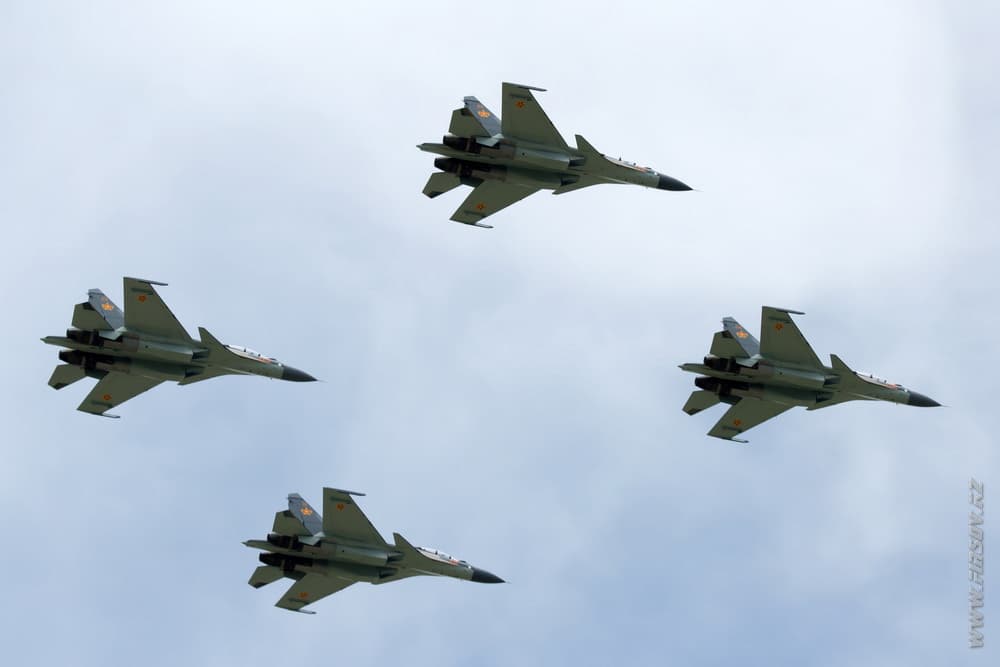 Su-30SM_group_5_TDK.JPG Su-30SM_group_5_TDK.JPG
