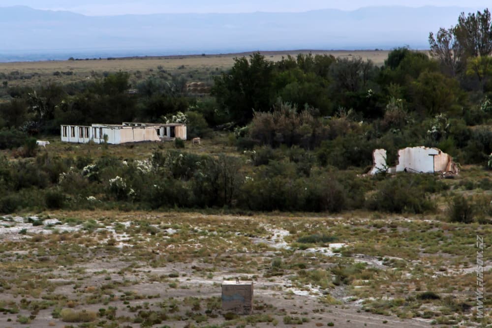 Aktau 72.JPG Aktau 72.JPG