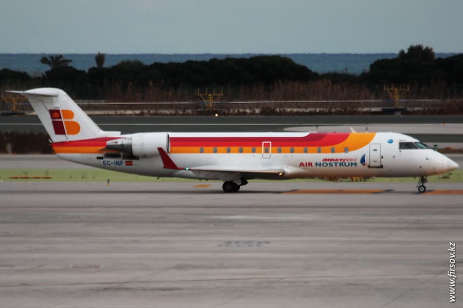 CRJ-200ER_EC-INF_Air_Nostrum_Iberia_Regional_1_BCN.JPG CRJ-200ER_EC-INF_Air_Nostrum_Iberia_Regional_1_BCN.JPG