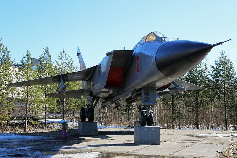 MiG-31_12_Air_Force_Russia.JPG MiG-31_12_Air_Force_Russia.JPG