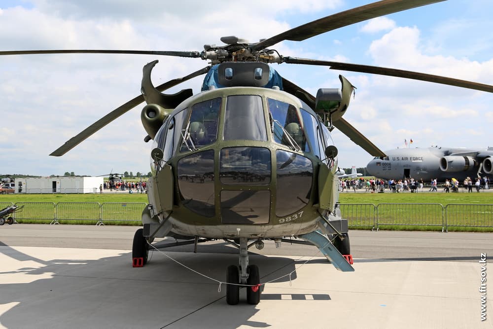 ILA_2014_Berlin_Ruslan6.JPG ILA_2014_Berlin_Ruslan6.JPG