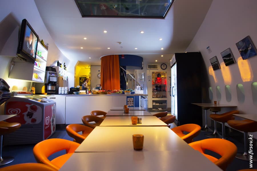 Jumbo_Hostel28.JPG Jumbo_Hostel28.JPG