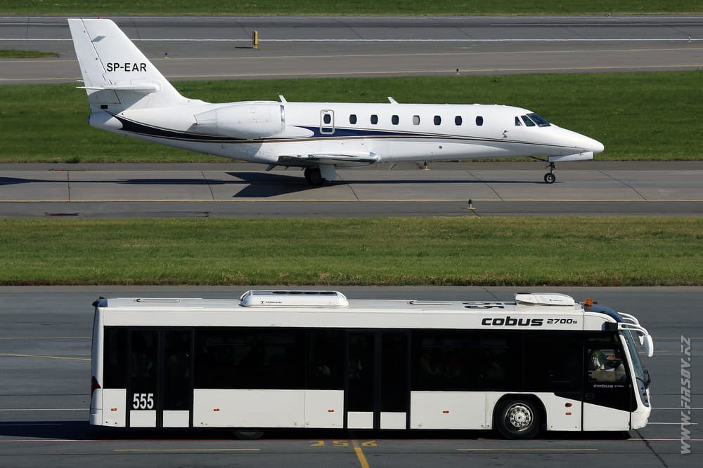 Cessna_680_Citation_Sovereign_SP-EAR_Blue Jet_2_LED_.JPG Cessna_680_Citation_Sovereign_SP-EAR_Blue Jet_2_LED_.JPG