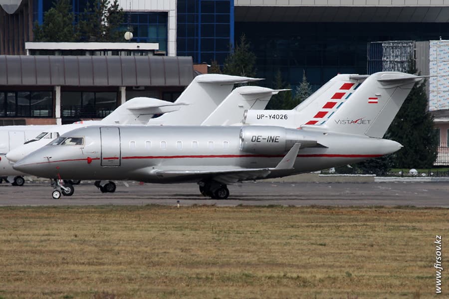 Challenger-605_OE-INE_VistaJet_1_ALA.JPG Challenger-605_OE-INE_VistaJet_1_ALA.JPG