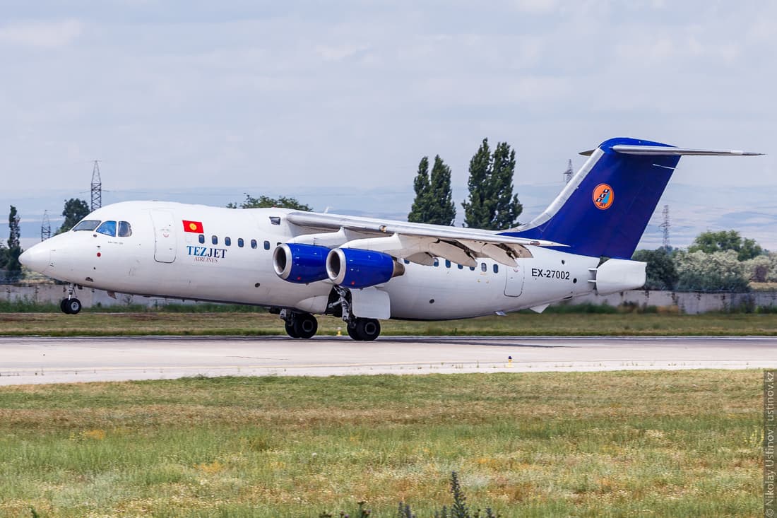 Planespotting in Manas Airport - Bishkek