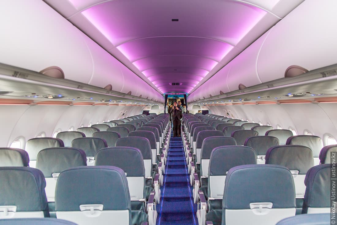Презентация самолета Airbus A320neo для авиакомпании Air Astana в Тулузе