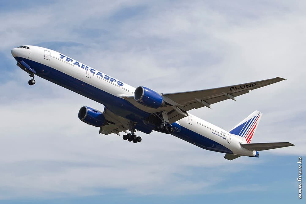 B-777_EI-UNP_Transaero_1_HKT.JPG B-777_EI-UNP_Transaero_1_HKT.JPG