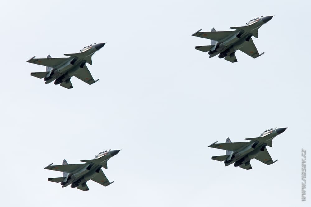 Su-30SM_group_3_TDK.JPG Su-30SM_group_3_TDK.JPG