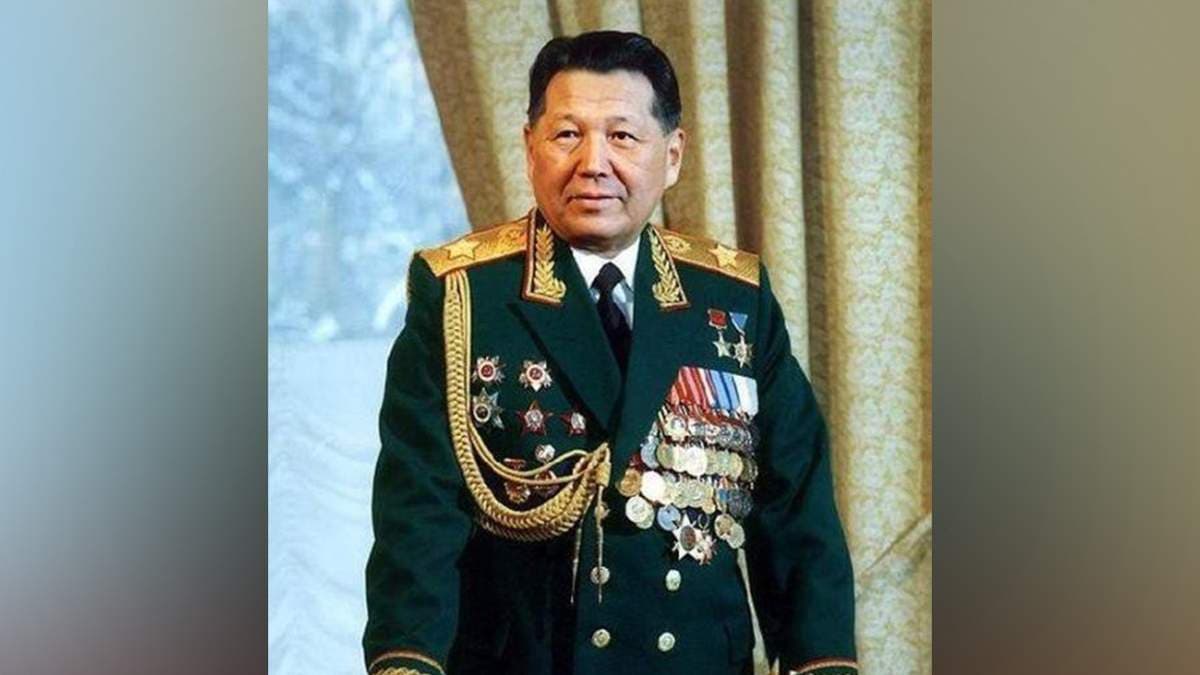 Личность Сагадата Нурмагамбетова не изучена полностью — ученики первого министра обороны РК