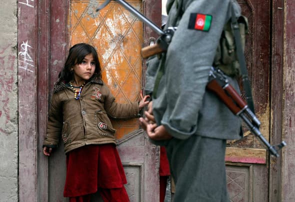 Афганистан, афганская девочка, AP Photo/Brennan Linsley,