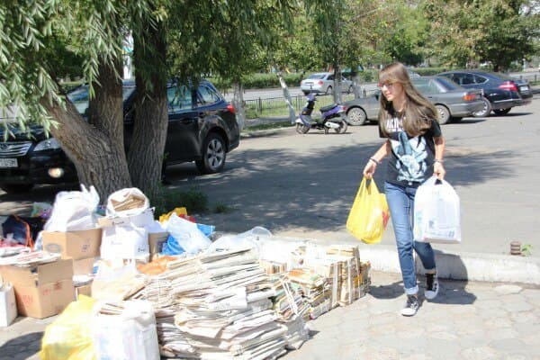 Благотворительная акция по приему макулатуры "Общий сбор" ОО ЭКОМ и ОФ Сердца Павлодара. Благотворительная акция по приему макулатуры "Общий сбор"