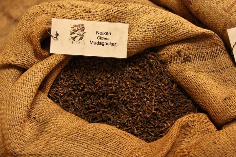 мешок гвоздики,