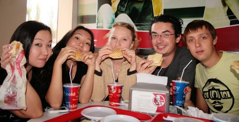 ресторан быстрого питания - kfc ресторан быстрого питания - kfc fast food бургер курица фаст фуд КФС КФЦ чикен