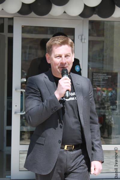 Андрей Смелков - председатель правления Tele2 Казахстан tele2 Uralsk теле 2 Андрей Смелков - председатель правления Tele2 Казахстан теле2 обмен сертификатов Казахстанские сотовые операторы мобильная связь 11 тенге в минуту тарифы Билайн Уральск Урал Яик Орал Площадь уральска концерт в уральске skillz эминенсия классика кубинская группа кубинцы уральский клуб Рай уральский клуб black & white