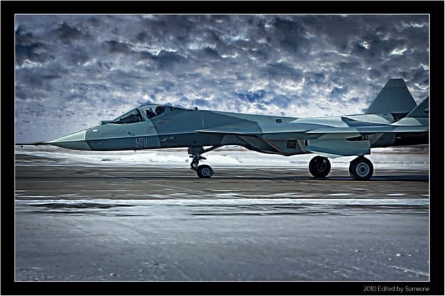 Из блога Рустама Ниязова: обработанная фотография истребителя ПАК-ФА Из блога Рустама Ниязова: обработанная фотография истребителя ПАК-ФА