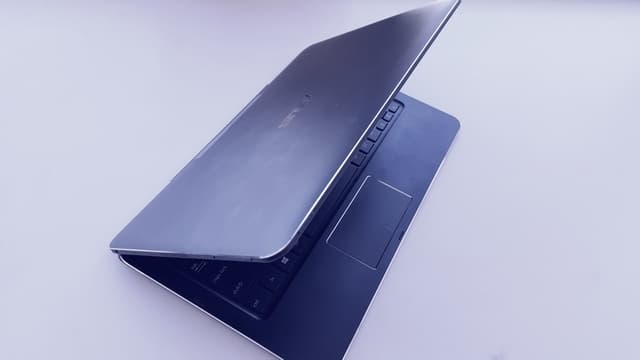 Фото Рустама Ниязова: ASUS Tablet T300 Chi Фото Рустама Ниязова: ASUS Tablet T300 Chi