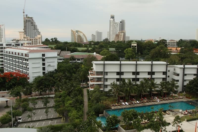 вид из окна отеля Amari Pattaya Orchid