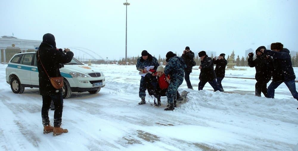 Алпамыс идёт в школу