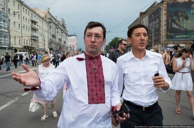 Александр Поткин с Булатом Абиловым в Москве на «Марше миллионов». Фото Ильи Варламова. Александр Поткин с Булатом Абиловым в Москве на «Марше миллионов». Фото Ильи Варламова.