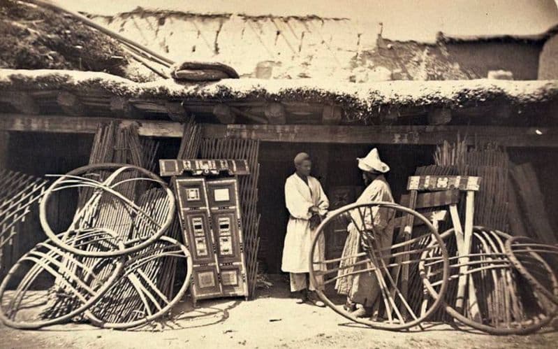 Продажа юрт. "Туркестанский альбом" 1865-1872 годы. "Сырдарьинская область" Обработка Алмас Ордабаев Продажа юрт. "Туркестанский альбом" 1865-1872 годы. "Сырдарьинская область" Обработка Алмас Ордабаев