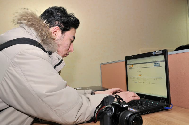 Азиада. Бахтиар логинится на ювижне