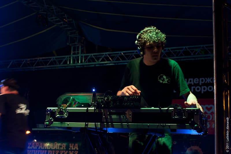 DJ Молодой DJ Молодой
