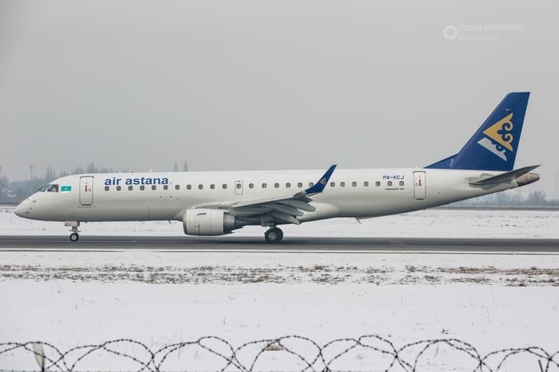 Embraer ERJ-190LR (ERJ-190-100 LR)P4-KCJ